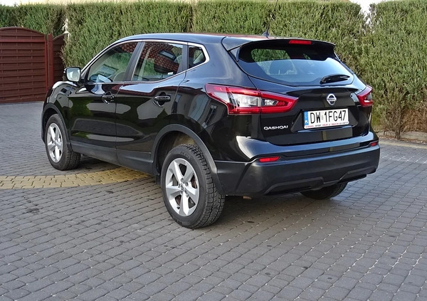 Nissan Qashqai cena 58900 przebieg: 110000, rok produkcji 2017 z Rabka-Zdrój małe 211